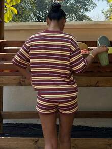 青少年女孩休閒極簡風寬鬆圓領短袖T恤與寬鬆短褲2件套，適合春夏穿著 - 白色 - 查看 2