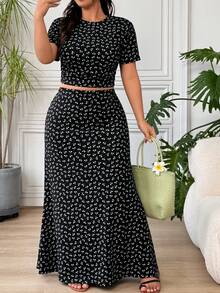 SHEIN EZwear 碎花女款大尺碼休閒T恤與裙子套裝 - 彩色 - 查看 9