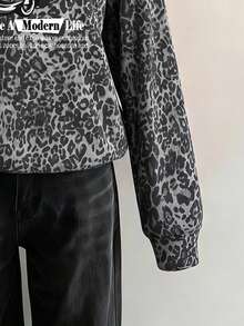 SHEIN EZwear 秋季新款復古老錢風美式復古汽車印花豹紋仿水洗針織水印印花豹紋寬鬆毛茸茸女款衛衣，秋季上衣，適合日常通勤、聚會、秋冬/夏季、聖誕節、新年、感恩節、派對、婚禮、海灘、畢業典禮、優雅、出遊、約會、通勤、情人節、優雅 - 彩色 - 查看 4