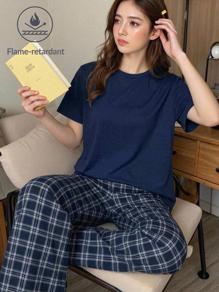 SHEIN 青少年女孩睡衣 春夏新款 皇家藍格紋印花 休閒寬鬆 極簡圓領短袖長褲家居服 - 寶藍色 - 查看 1
