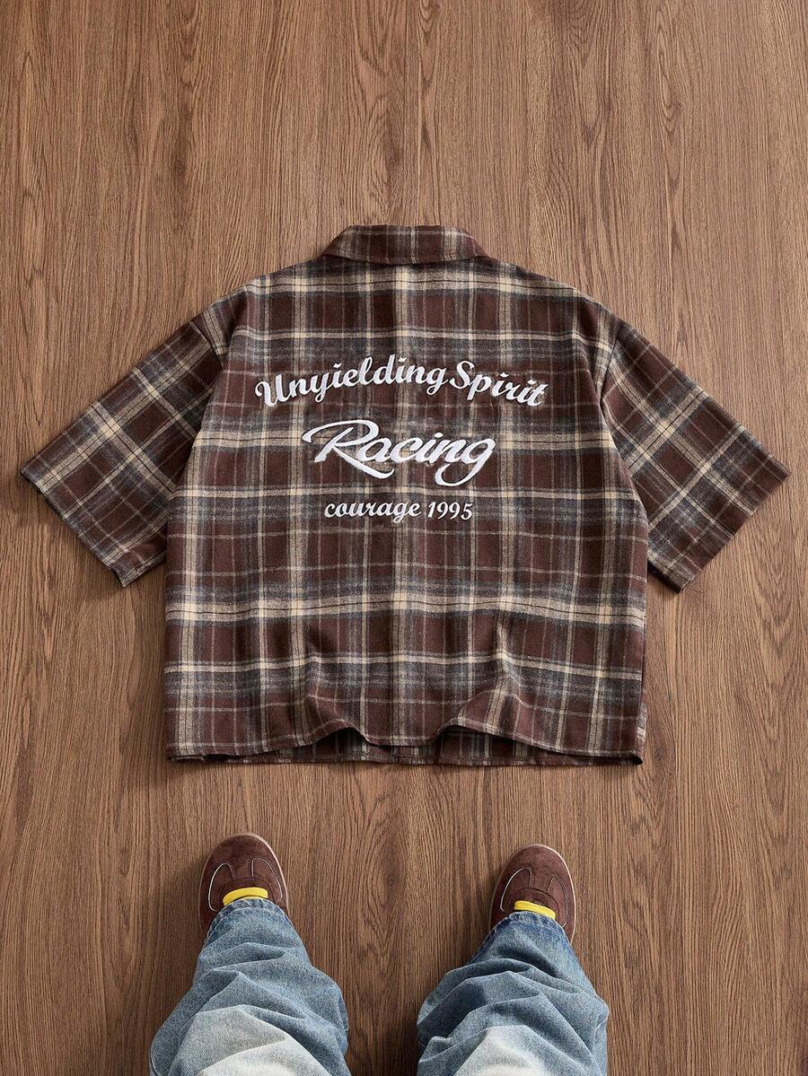 SWAVVY Kemeja Lengan Pendek Kotak-kotak Retro Kasual Pria - Khaki - View 1