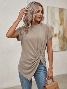 EMERY ROSE Plus Size Women's Casual Solid Color Twist Hem Short Sleeve T-Shirt - Multicolor - View 1