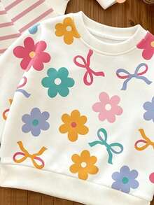 (Patrón aleatorio, 1 pieza aleatoria) Sudadera básica de cuello redondo con rayas coloridas, flores y lazo para niñas pequeñas, moda fresca, otoño/invierno - Multicolor - Ver 3