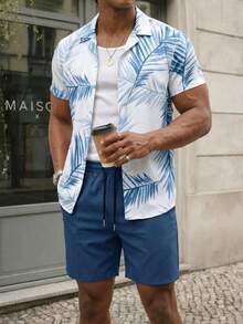 Manfinity EZcore Plus Size Men's Tropical Plant Print Short Sleeve Shirt And Shorts Beach Outfit, Holiday - Blue - View 3