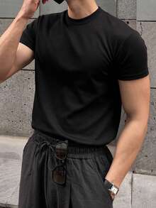 DAZY Men Cotton Solid Round Neck Tee - Black - View 5