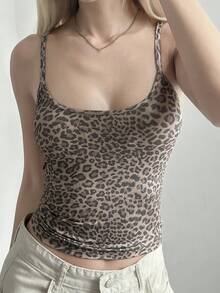 DAZY Top de mujer sexy con escote asimétrico, sin mangas, ajustado, estampado de leopardo, tela de malla elástica, para vacaciones, salidas y discoteca, color marrón, verano - Marrón - Ver 3