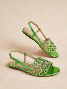 Rosivie Women's Bohemian Style Buckle Design Casual Flat Sandals - Apple green - View 5