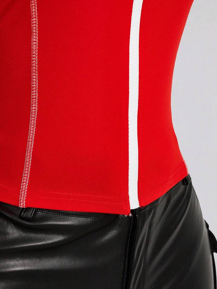 SHEIN ICON Kaos Wanita Ukuran Besar Seksi dengan Potongan, Blok Warna, dan Resleting Pas Badan - Merah - View 10