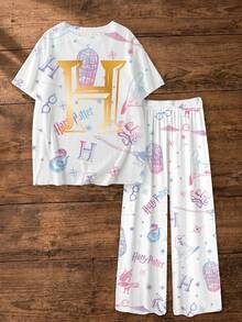 HARRY POTTER X SHEIN Plus Size Letter Print Crew Neck Short Sleeve Top And Pants Pajama Set Plus Size Pajama Set Plus Size Pjs Curve Pajamas Set Curve Pjs Loungewear Plus Size  Fall Clothes For Women Comfortable Drop Shoulder Loose Oversized Home Wear Set - White - View 1