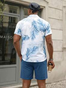 Manfinity EZcore Plus Size Men's Tropical Plant Print Short Sleeve Shirt And Shorts Beach Outfit, Holiday - Blue - View 2