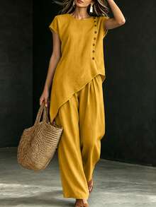 SHEIN Holidaya 2026新款夏季度假休閒兩件套，藍色鈕扣裝飾兩件套，不對稱下擺兩件套，女款鄉村風套裝 - 黃色 - 查看 3
