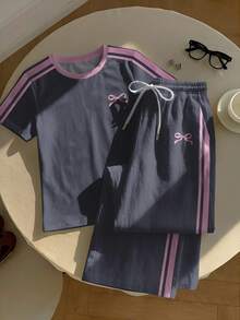 SHEIN EZwear 2件組刺繡圓領短袖上衣與條紋印花長褲，休閒風 - 彩色 - 查看 4