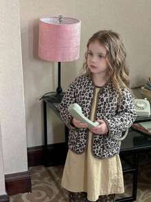 Dazy Kids Jaket Motif Leopard Modis Musim Dingin untuk Anak Perempuan - Coklat - View 7