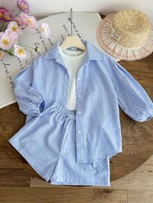 SHEIN LMoss Kids 3件套女童条纹宽松休闲衬衫、纯色针织背心和条纹短裤套装 - 藍白色 - 查看 3
