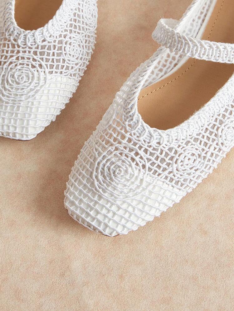 Rosivie Ladies Vintage Braided Strap Flat Shoes - White - View 3