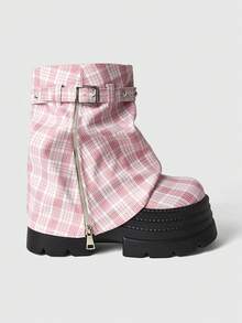 ROMWE Grunge Punk 女款深色搖滾龐克哥德風踝靴靴子 側拉鍊粉色格紋騎士靴 楔形跟厚底機車靴 戶外徒步 - -三層底粉格子皮帶扣 - 查看 1