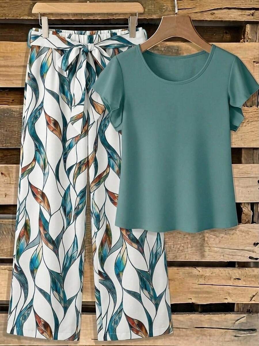 SHEIN Clasi Setelan 2 Potong Wanita Kasual Minimalis Hijau dengan Blus Berpita Depan dan Celana Panjang Longgar Bermotif Geometris Abstrak Bertekstur dengan Sabuk, Cocok untuk Awal Musim Gugur