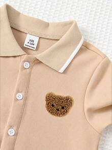SHEIN 新生兒男嬰/女嬰秋冬款可愛卡通圖案 Polo 領長袖連身衣 - 卡其色 - 查看 3