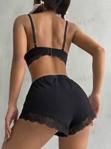 SHEIN EZwear 蕾絲拼接V領細肩帶簡約上衣與短褲休閒套裝 - 黑色 - 查看 2