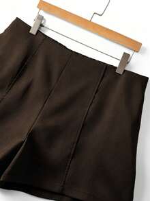 GlowEve CURVE Women's Plus Size Side Zipper Short Suit Fabric Casual Vacation Shorts - Brown - View 5