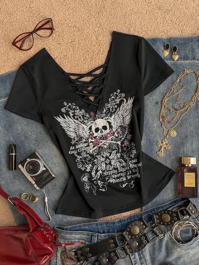 Attitoon Women's Casual Punk Cutout Skull Print Fitted T-Shirt, Dark Punk T-Shirt, Grunge, Vintage, Summer Clothing, Streetwear, Suitable For Daily Commute, Dating, Gathering, Autumn/Winter, Summer, Party, Wedding, Beach, Graduation Ceremony, Elegant, Casual, Outing, Y2K, Punk