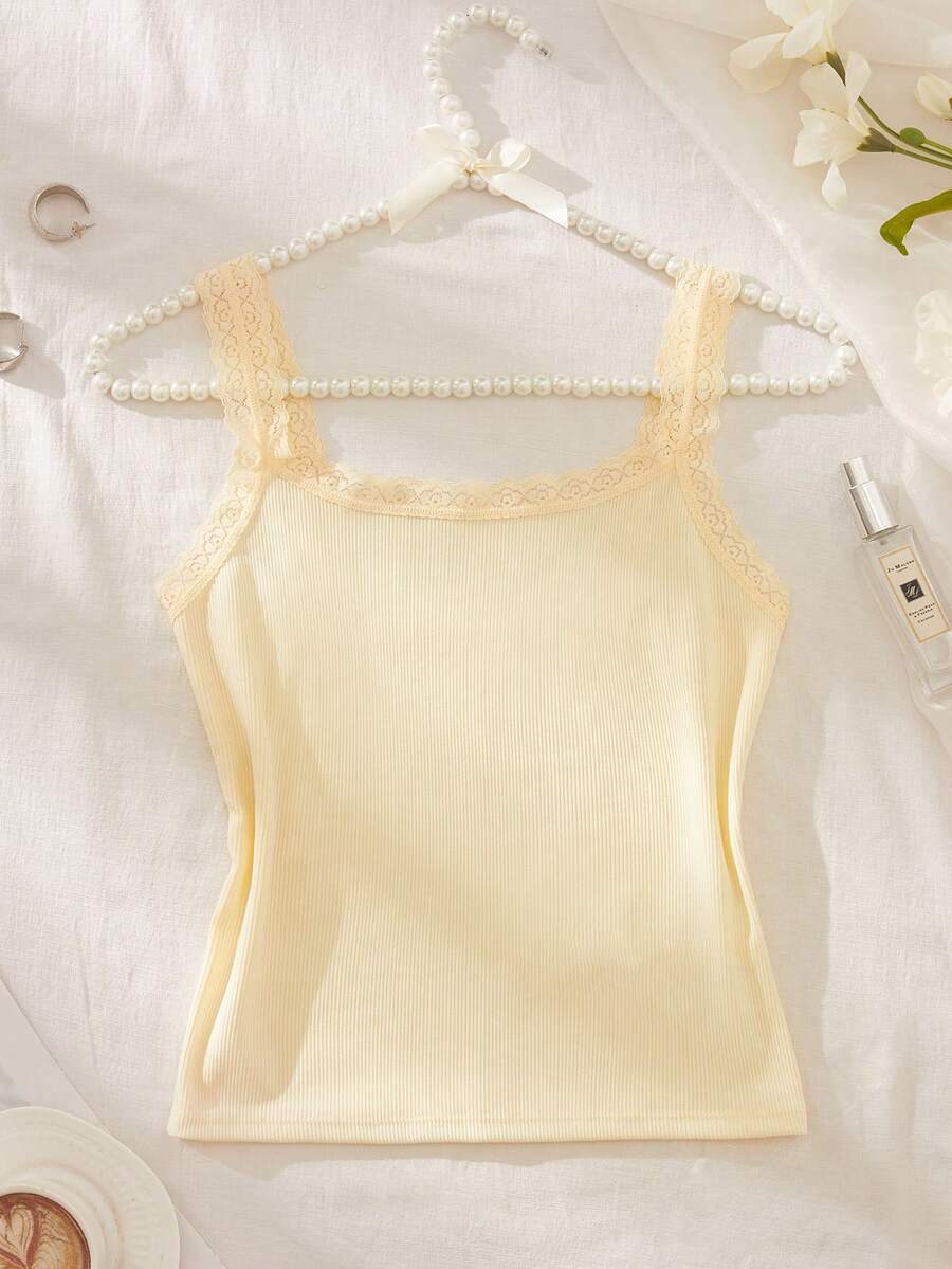 Fashionable Lace Patchwork Camisole - Apricot - View 1