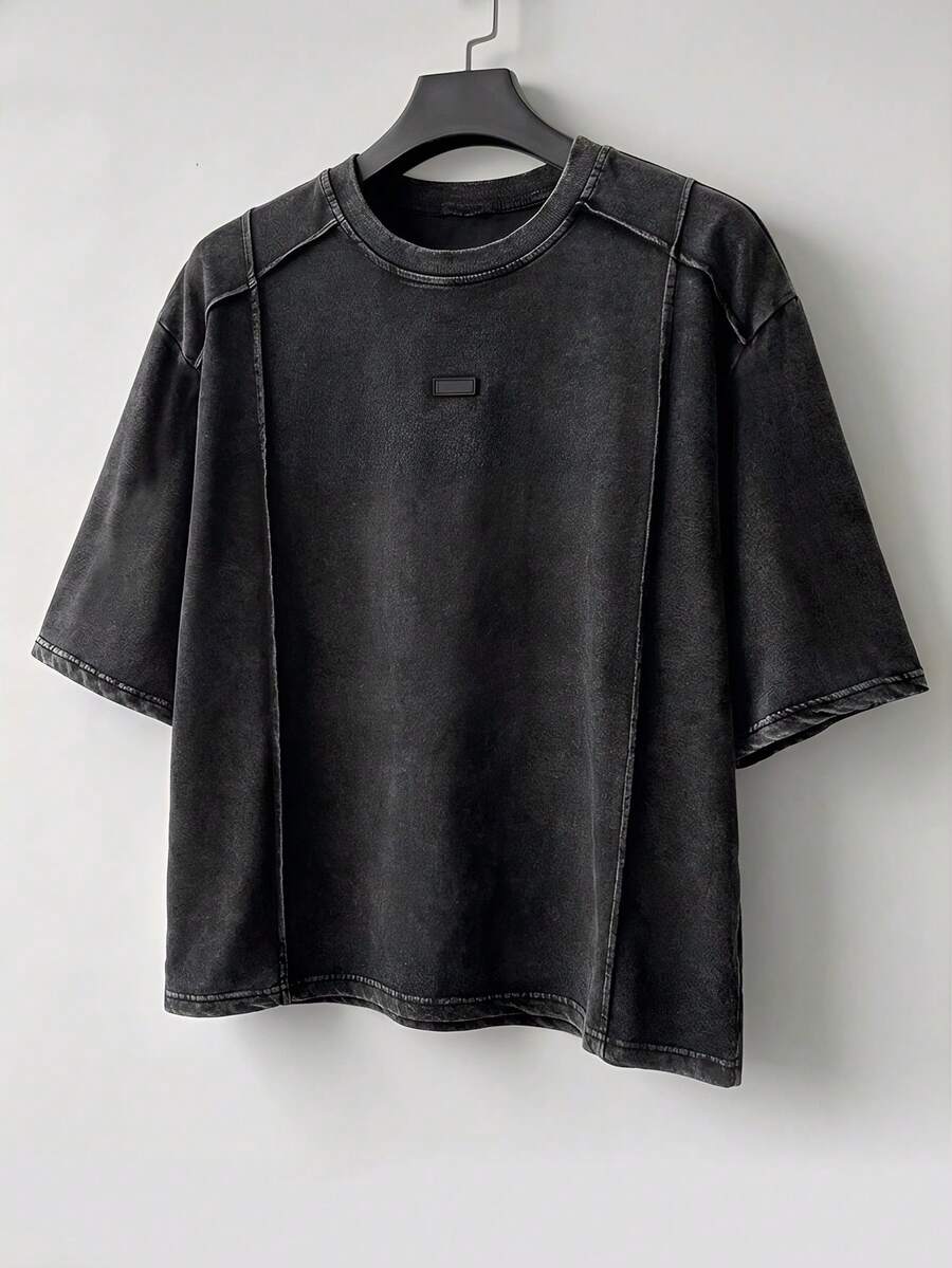 Manfinity RebelGame Men's Summer Casual Loose Fit Plus Size Plain Dark Grey T-Shirt With Snow Wash Effect Holiday - Black - View 1