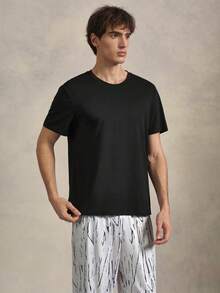EverLounge Men's Solid Color Crew Neck Short Sleeve Top And Long Pants Loungewear Set - Black - View 5