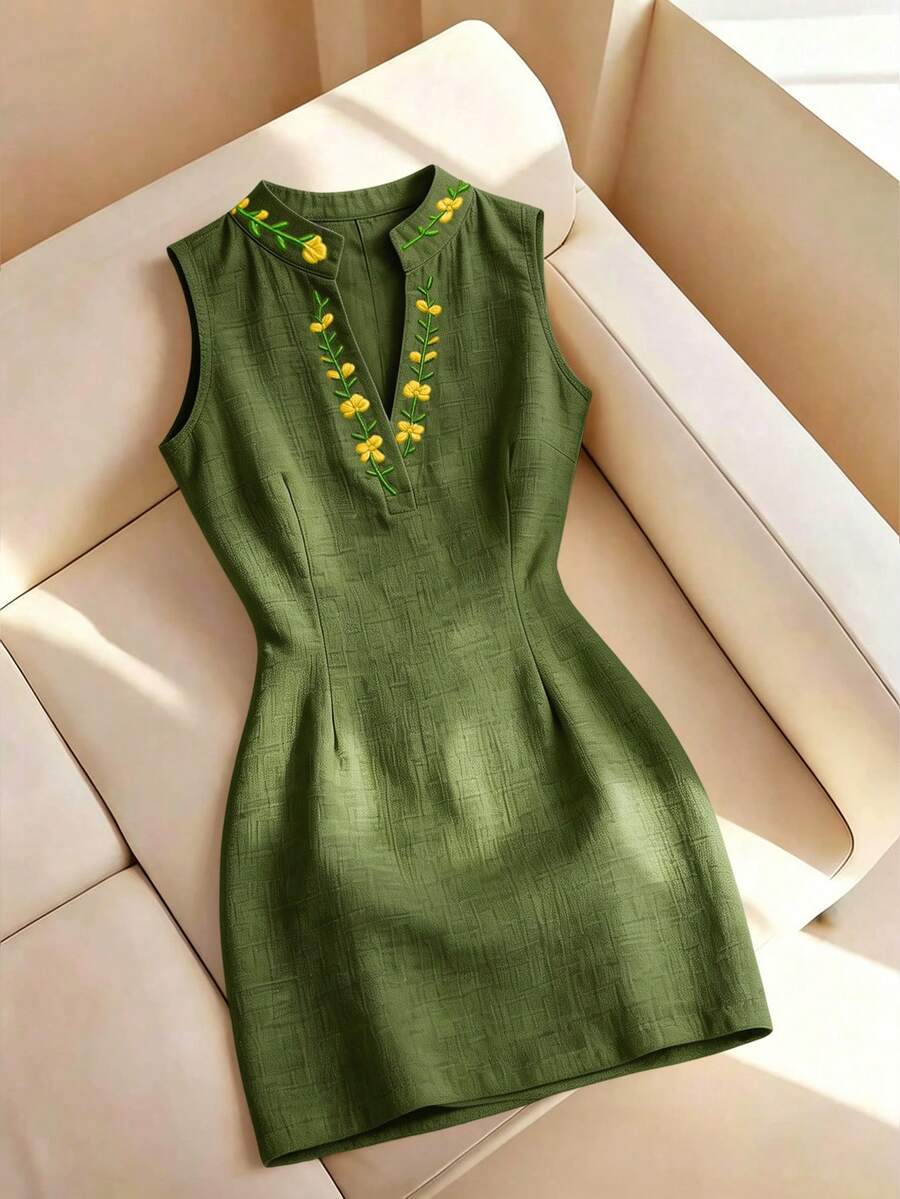 Flora Isola Flora Isola 女款夏季無袖刺繡綠色洋裝,立領刺繡V領修身通勤裙,適合日常、派對、辦公室夏季穿搭 - 綠色 - 查看 1
