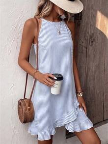 SHEIN PETITE فستان قصير بحمالة رقبة مخطط، فستان شاطئ فضفاض بكشكشة للبنات القصيرات في عطلة الصيف - متعدد الألوان - مشاهدة 6