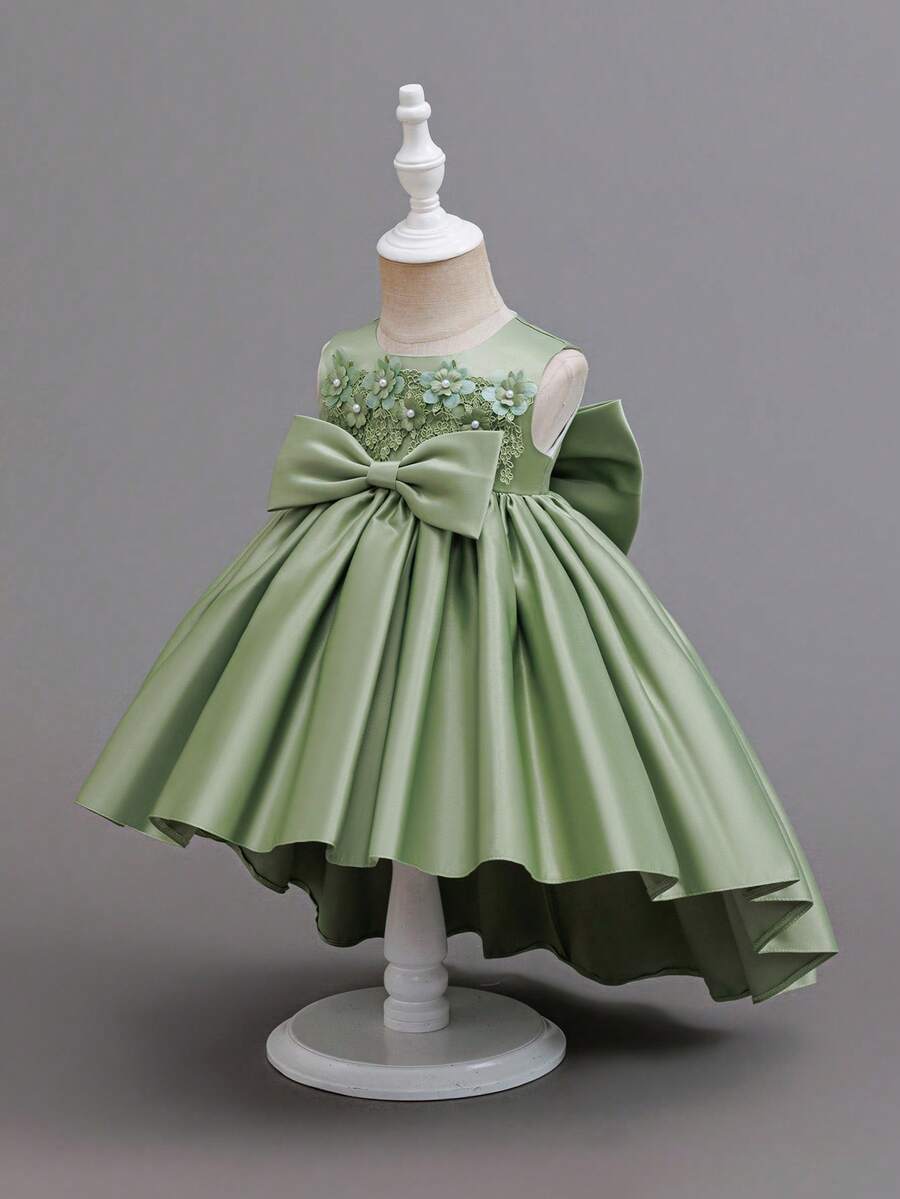 SHEIN Glamorique Kids 女婴缎面蝴蝶结连衣裙,花朵蕾丝边,拖地裙,洗礼礼服,婚礼花童礼服 - 綠色 - 查看 1
