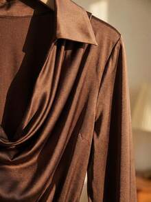 Elenzga Bodysuit Elegan Lengan Panjang Leher Kerah Warna Polos untuk Wanita Ukuran Besar Musim Dingin - Coklat - View 3