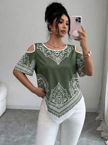 SHEIN Elenzya 優雅波西米亞風白色夏季度假女款短袖上衣，不對稱下擺露肩印花上衣，休閒精品度假上衣 - 橄欖綠 - 查看 1
