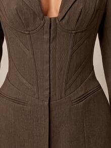 Silquee This Elegant, Slim-Fit Brown Long-Sleeve Blazer Features A Lapel Collar And A Bodice-Style Construction With Waist Seams, Making It Suitable For Both - Brown - View 9