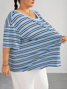 SHEIN CURVE+ Plus Size Camouflage Printed Round Neck Short Sleeved Casual Soft Form T-Shirt Summer 2026 22W Homewear Brunch Office Navy Blue - Blue - View 6