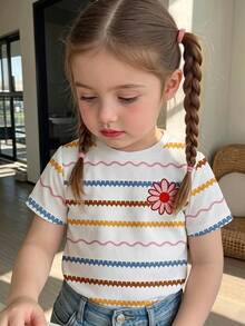 幼女彩色條紋圖案白色圓領短袖T恤可愛藍白條紋夏季休閒畢業韓風套裝 - 彩色 - 查看 1