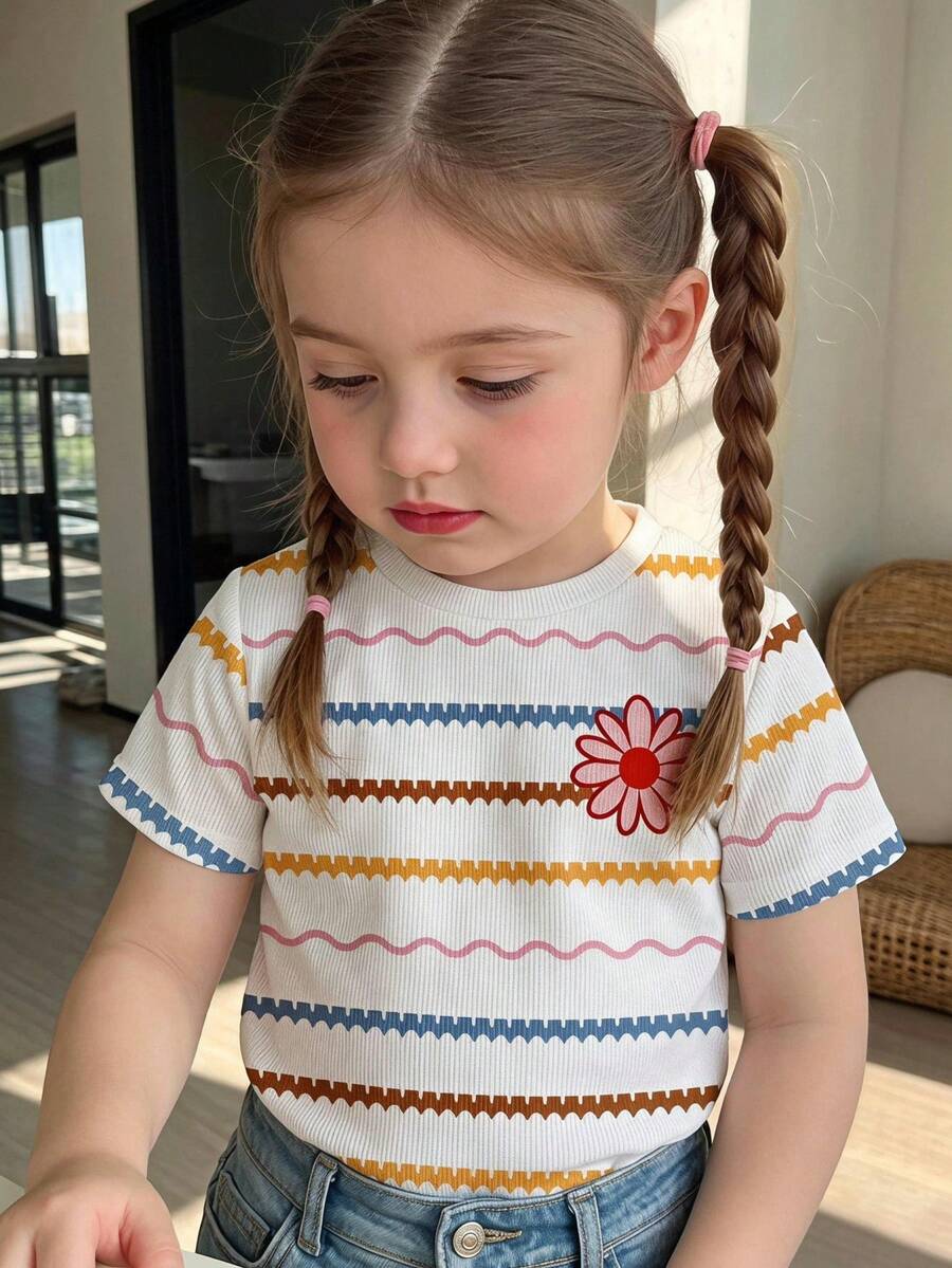 幼女彩色條紋圖案白色圓領短袖T恤可愛藍白條紋夏季休閒畢業韓風套裝 - 彩色 - 查看 1