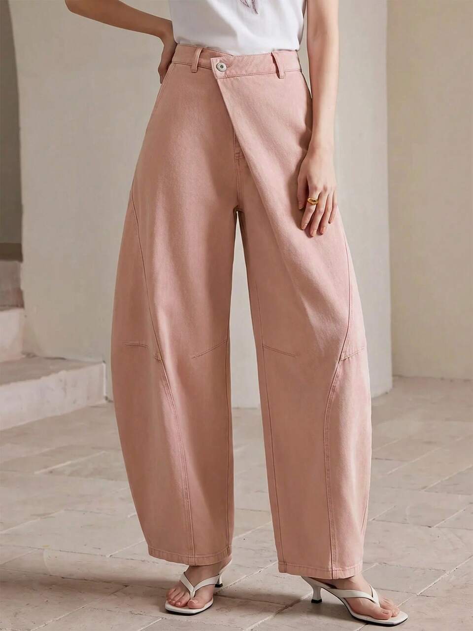 Anewsta Modern Asymmetric Cross Waist Split Line Curved Leg Dusty Pink Denim Jeans For Women Suitable For Commuting Parties Brunch Daily Wear Summer Casual