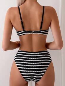 Swim Chiccia 女款夏季海灘條紋拼接細肩帶性感比基尼三角褲兩件式泳衣套裝 - 黑與白 - 查看 2