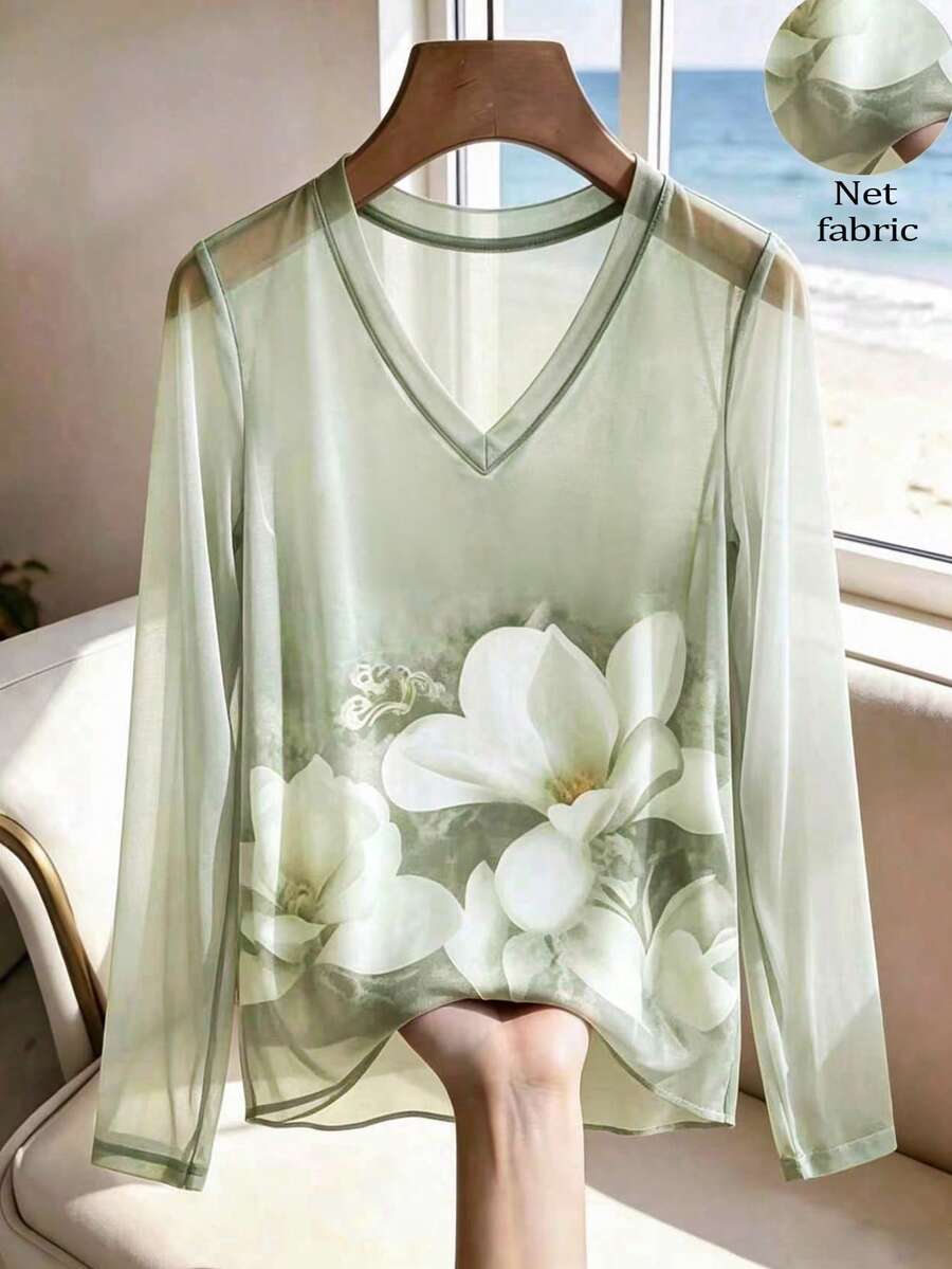 GlowEve Elegant Floral Pattern Printed Long Sleeve Tee For Women, V Neck Casual Top For Everyday Wear - Multicolor - View 1