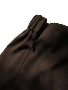 GlowEve CURVE Women's Plus Size Side Zipper Short Suit Fabric Casual Vacation Shorts - Brown - View 3
