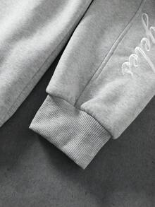 ROMWE MEN 男士時尚百搭刺繡口袋長袖連帽衫 - 灰色 - 查看 8