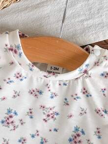 SHEIN Vintaside Kids 新生女嬰粉黑時尚套裝 短袖上衣配3D蝴蝶結 可愛套裝 適合0-9個月嬰兒 - 米色 - 查看 7