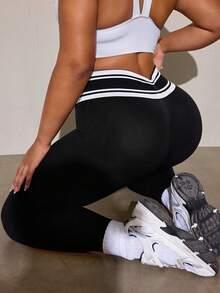 SHEIN Rhythm Era Women's Plus Size Colorblock High-Waist Casual Versatile Daily Wear Tight Leggings - Black - View 7