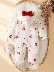 SHEIN Newborn Baby Girl Sweet Princess Style One-Piece Jumpsuit, Flannel Knit Fabric, White Base With Red Bow Full Print, Long Sleeve Hooded Footed Design With Large Bow Decoration, Thickened And Thermal Lined, Suitable For Holiday Photos, Full Moon Outings, Autumn/Winter For 0-9 Months Old Baby Girls - Red and White - View 2