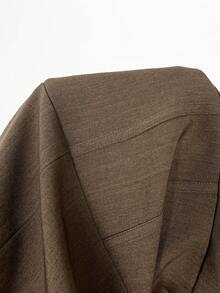 Silquee This Elegant, Slim-Fit Brown Long-Sleeve Blazer Features A Lapel Collar And A Bodice-Style Construction With Waist Seams, Making It Suitable For Both - Brown - View 10