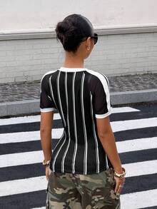 Muchica Women's Street Fashion Digital Black And White Striped Print Colorblock Round Neck Slim Fit T-Shirt School Casual Sports Streetwear Graphic Tee Top - Black - View 2