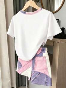 Setelan Lengan Pendek Denim Imitasi Motif Hati untuk Anak Perempuan, Gaya Korea Terbaru Musim Panas, Pakaian Kasual 2 Potong, Celana Pendek Denim Imitasi Motif Digital, Pakaian Sporty untuk Balita dan Anak-Anak, Warna Pink - Putih - View 2