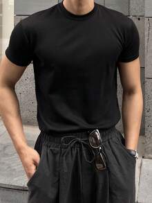 DAZY Men Cotton Solid Round Neck Tee - Black - View 8