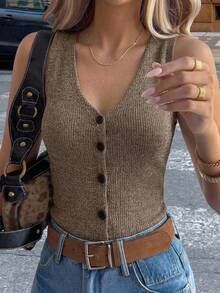 DAZY Women's V-Neck Sleeveless Fitted Street Casual Vest Jacket - Khaki - View 7